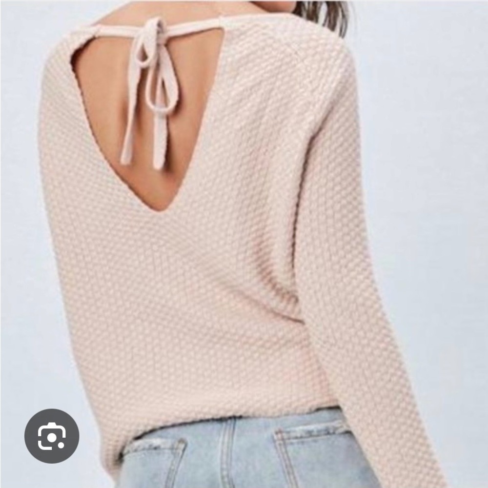 Cream Knit Sweater with Bow Detail